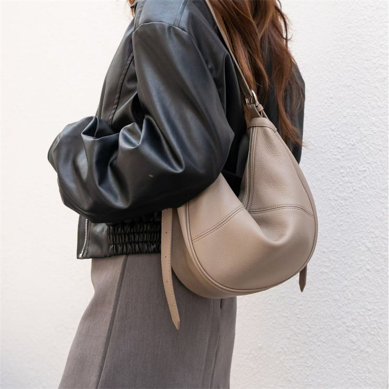 Half Moon Bag Suede - BURMINSA Borsa a spalla Hobo in