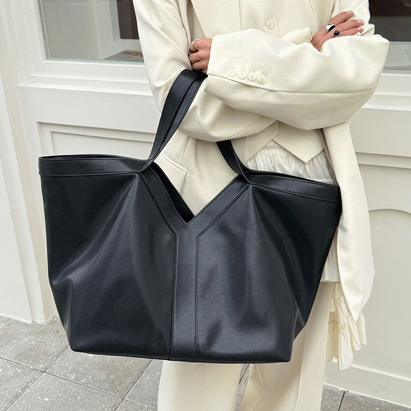 Borse Donna in Vera Pelle di L - Luxury Bags Collection recensione e prezzo