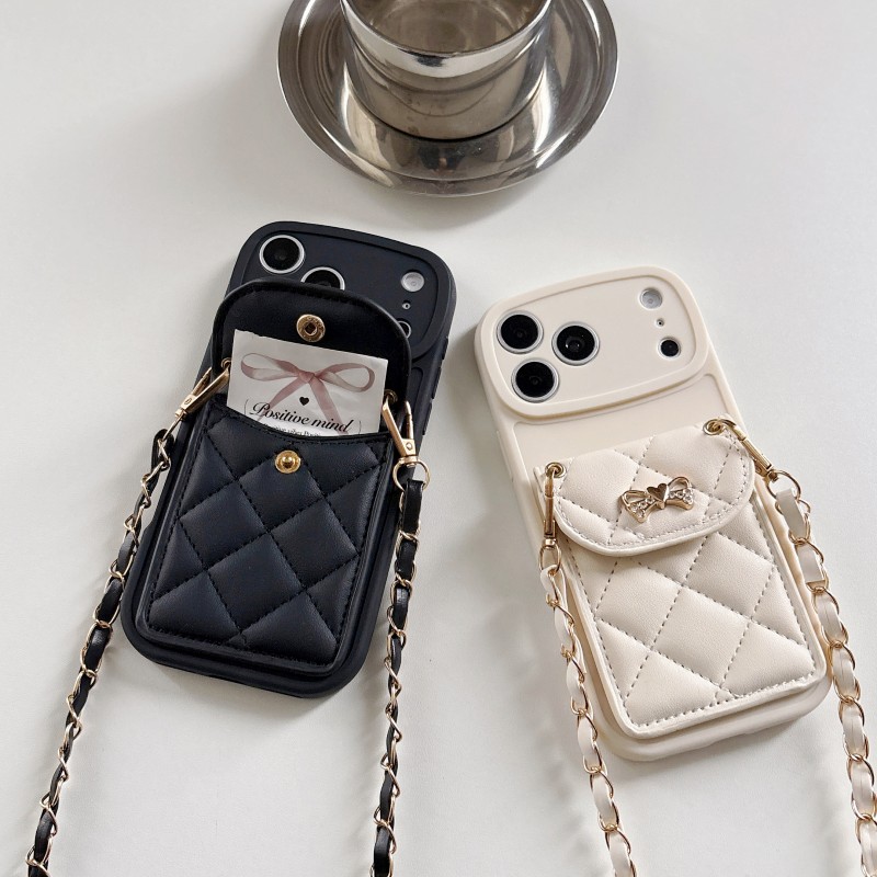 Custodia a Portafoglio Trapunt - Chain Crossbody Quilted recensione e prezzo