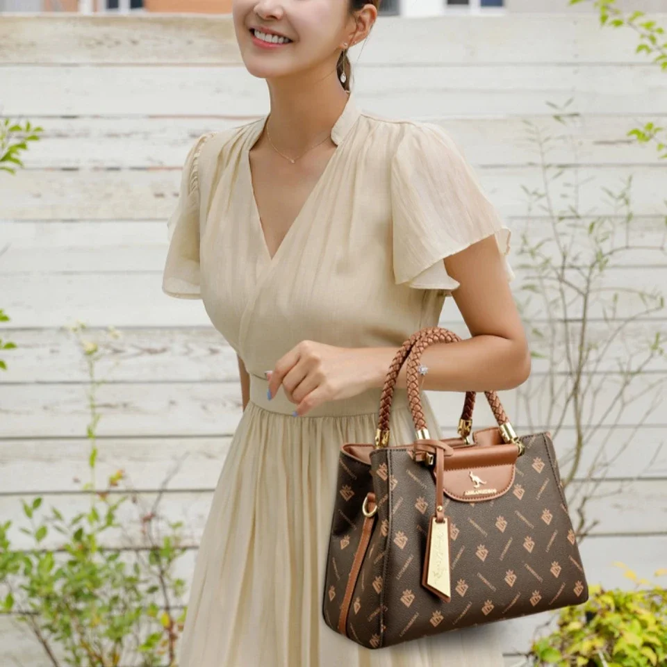 Borsa a tracolla versatile di  - Luxury Bags Direct recensione e prezzo
