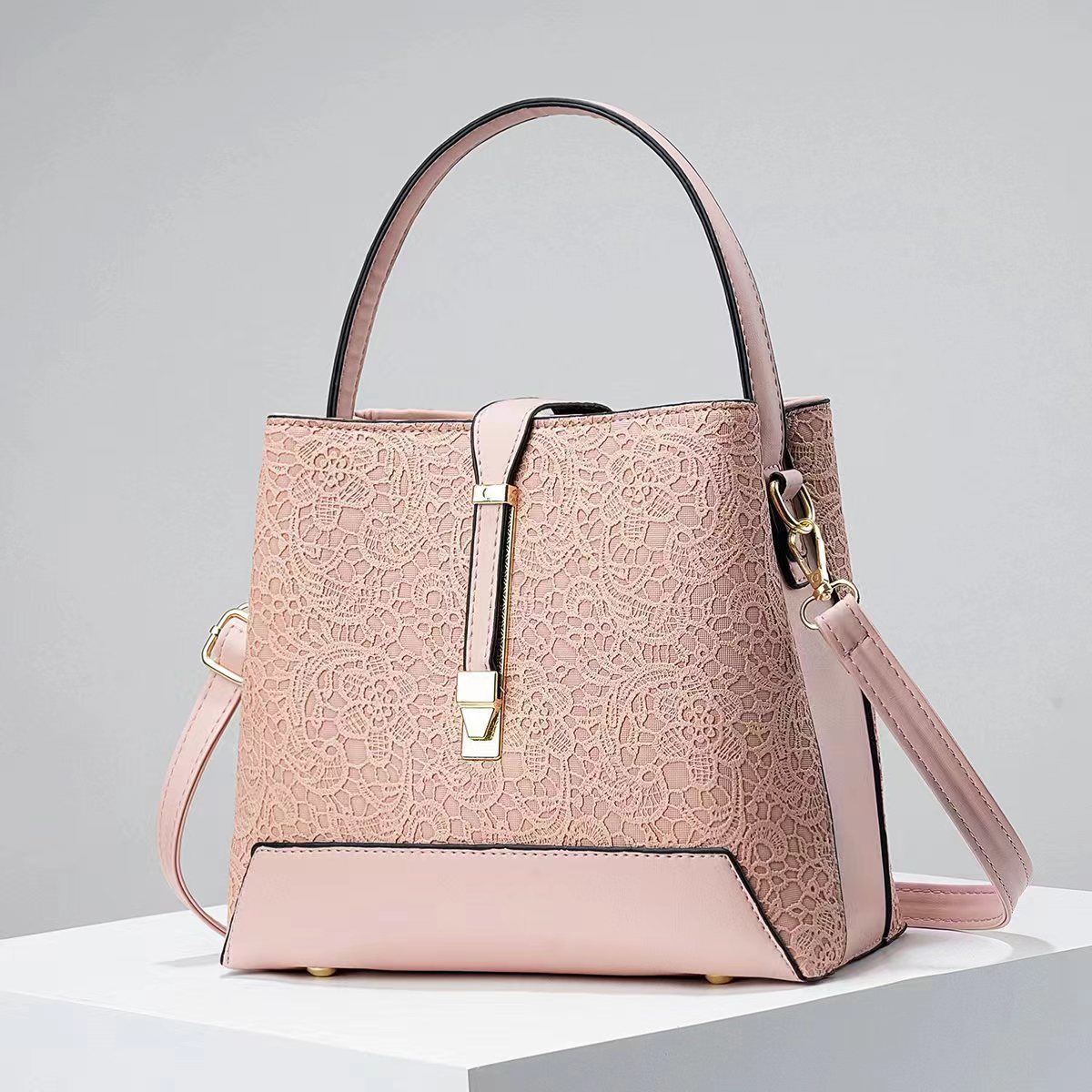 Nuova borsa tote di lusso in p - Luxury Bags Collection recensione e prezzo