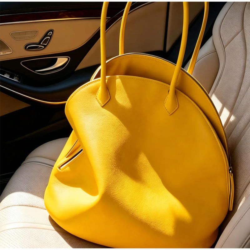 Borsa a Spalla di Lusso a Form - Luxury Bags Collection recensione e prezzo
