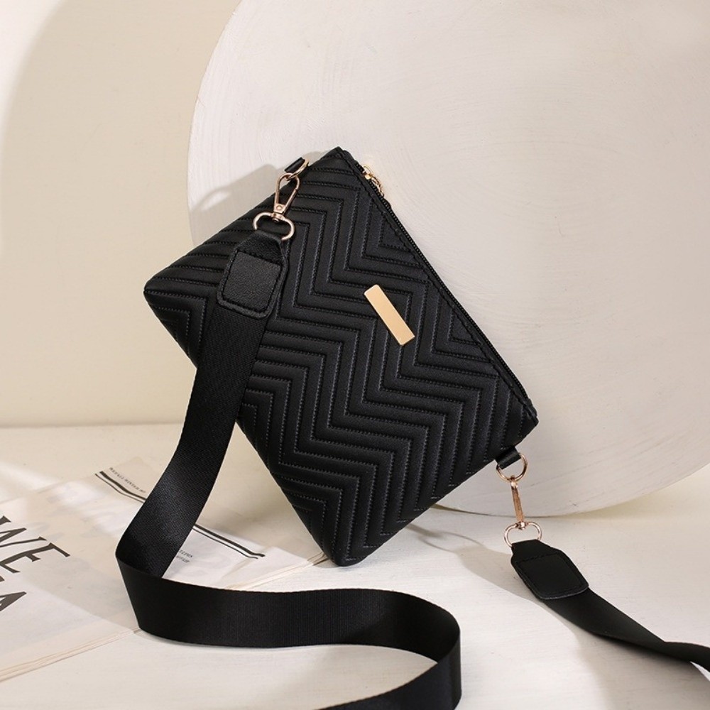 Borsa a tracolla minimalista t - Chain Crossbody Quilted recensione e prezzo