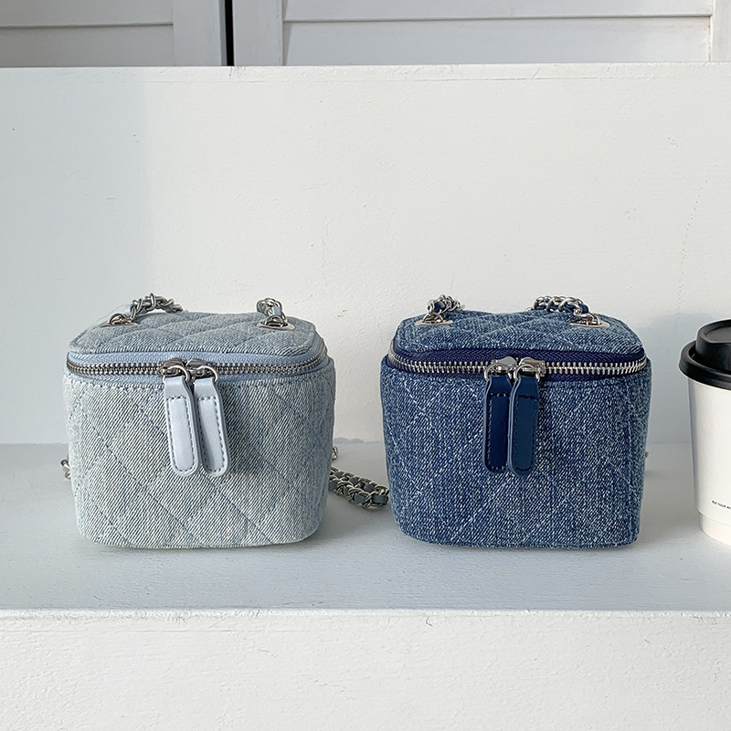 Borsa a tracolla piccola con s - Chain Crossbody Quilted recensione e prezzo