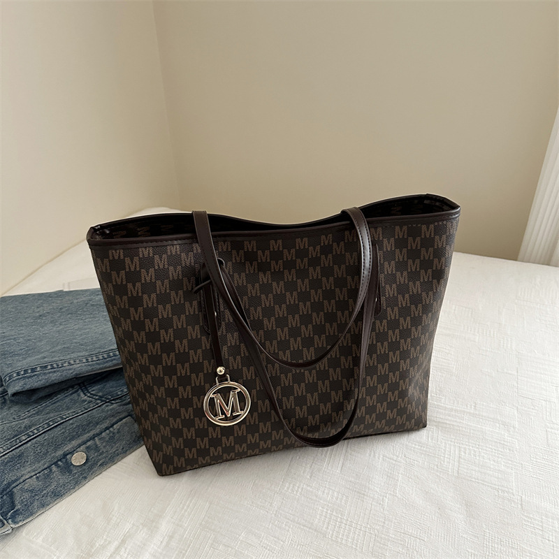Elegante borsa tote, borsa vin - Luxury Bags Louis Vuitton recensione e prezzo
