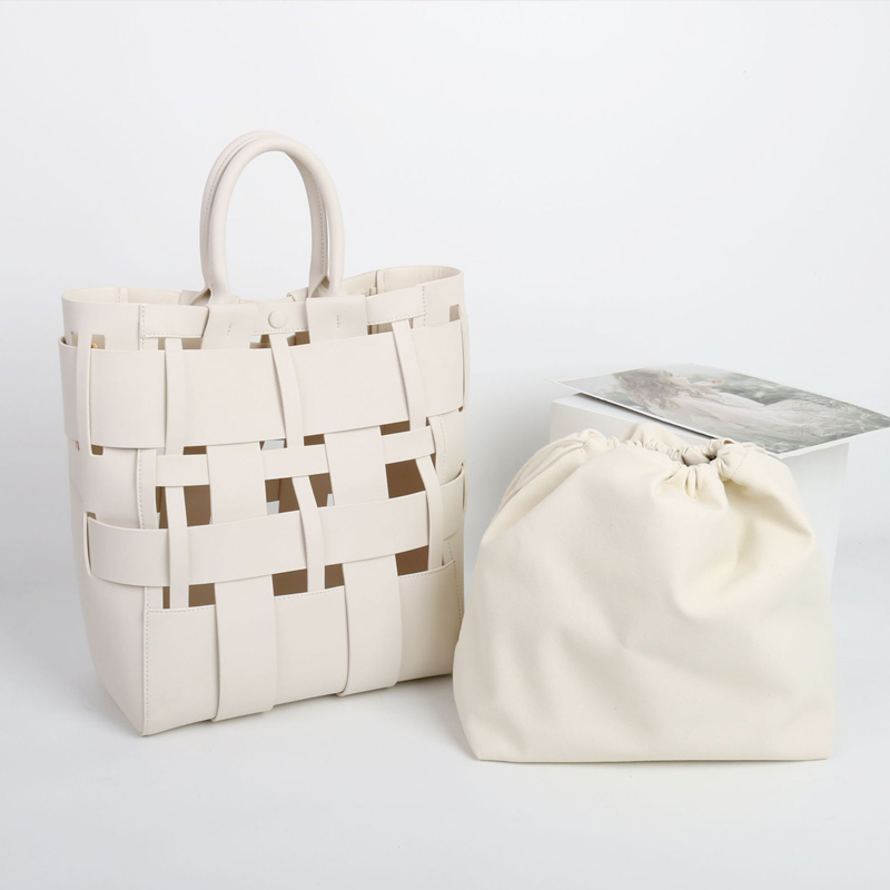 Borse tote in vera pelle con i - Luxury Bags Outlet recensione e prezzo