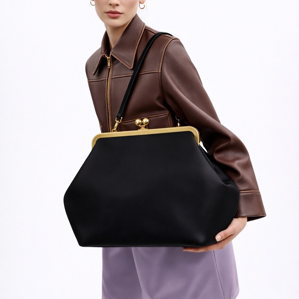 Borsa Clutch Grande alla Moda  - Half Moon Bag Suede recensione e prezzo