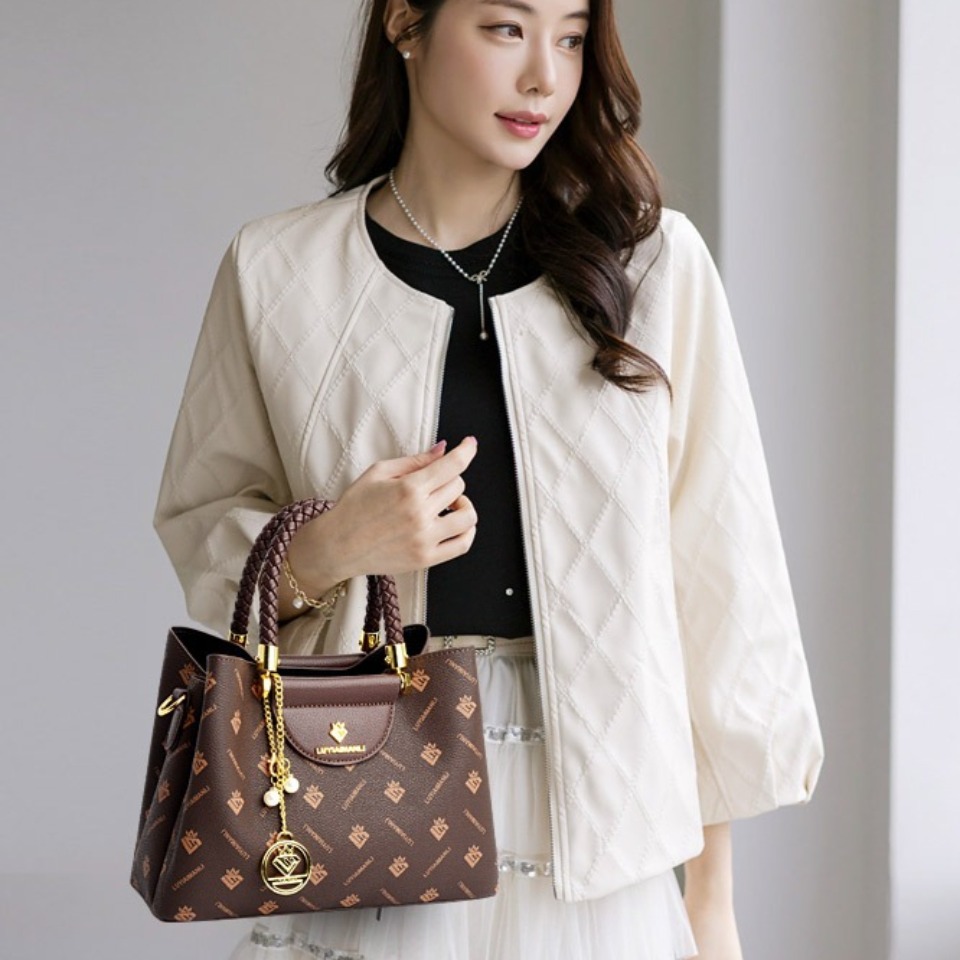 Manico intrecciato Borsa casua - Luxury High Quality Bags recensione e prezzo