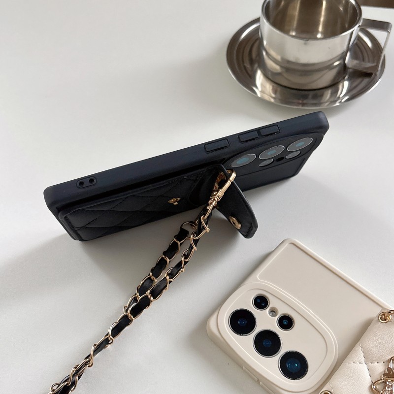 Custodia a Portafoglio Trapunt - Chain Crossbody Quilted recensione e prezzo