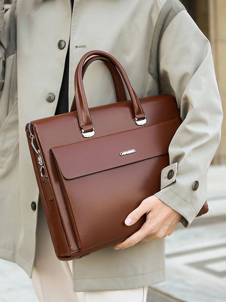 Valigette di lusso direzionali - Luxury Bags That Fit Laptop recensione e prezzo