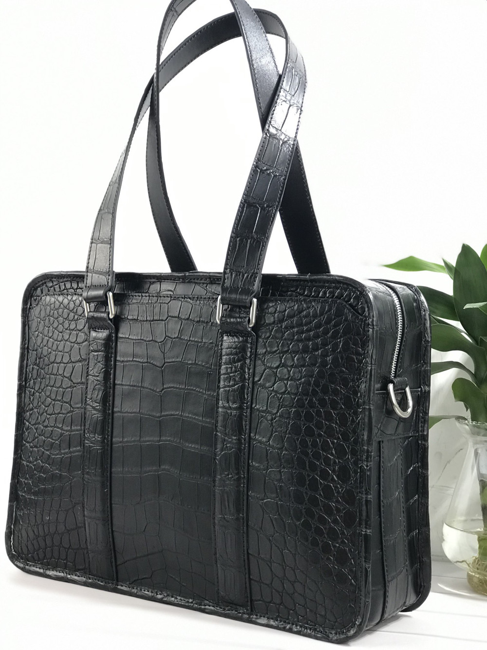 Nuova Borsa per Laptop in Vera - Luxury Bags Collection recensione e prezzo