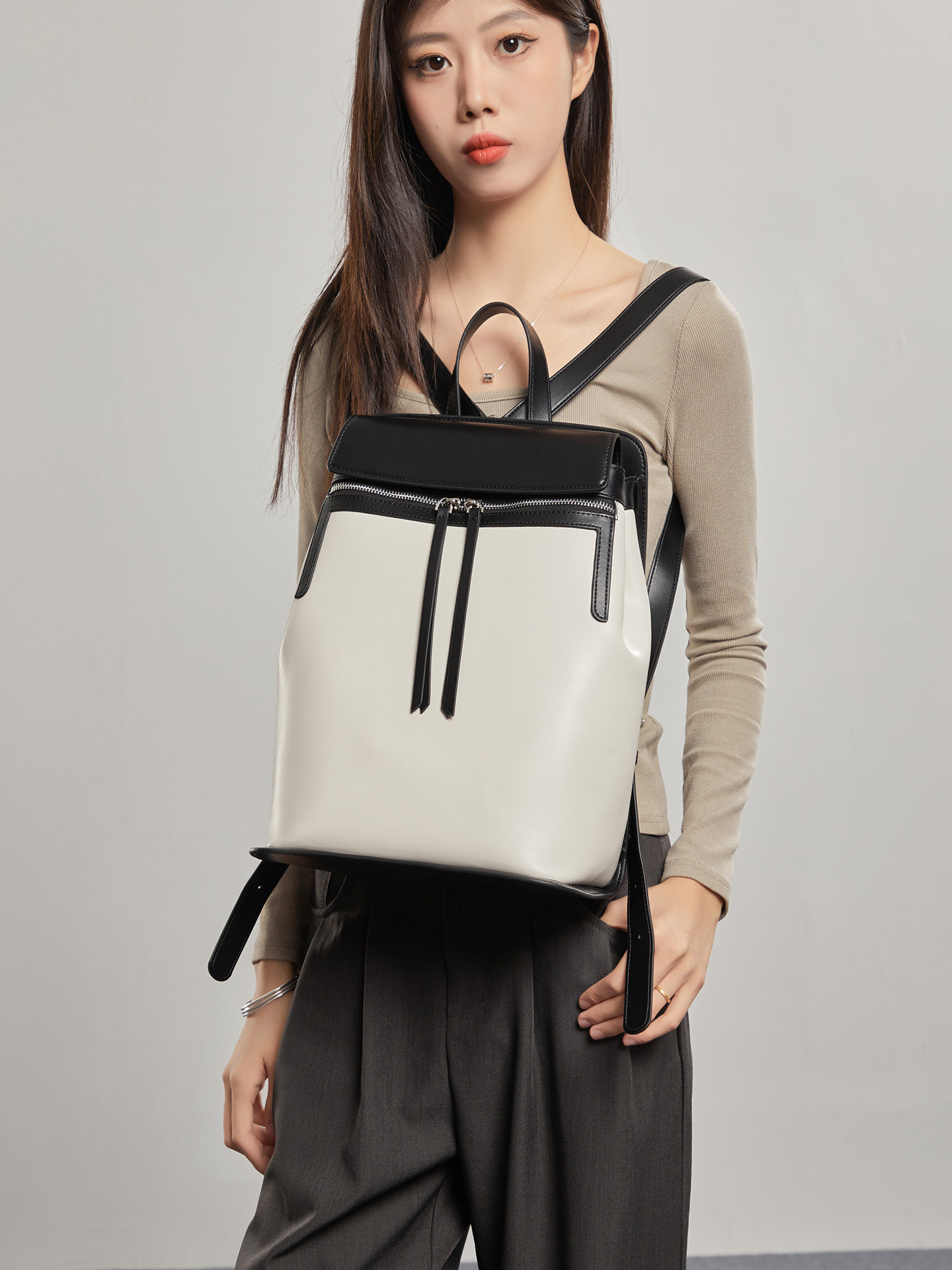Zaini da donna in pelle vernic - Luxury High Quality Bags recensione e prezzo