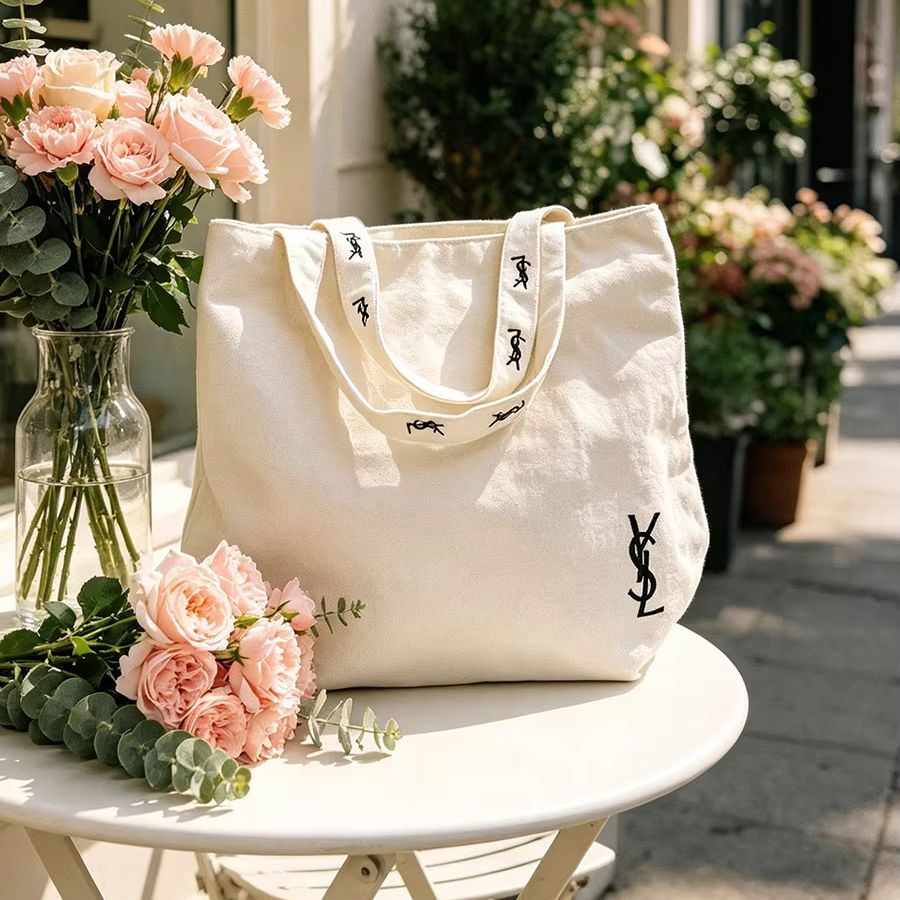 Borsa YSL di Yves Saint Lauren - Luxury Tote Bags Ysl recensione e prezzo