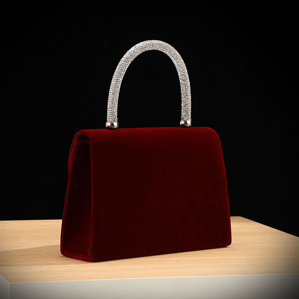 Nuova borsa in velluto con fio - Luxury Bags Outlet recensione e prezzo